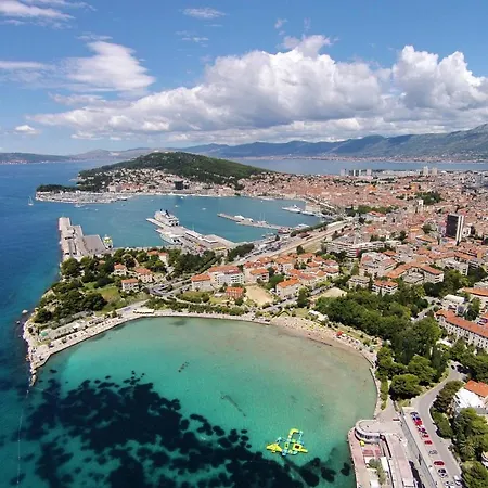 Apartment With Wifi - 20017 *